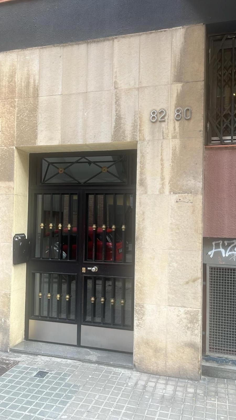 Apartamento Tranquilo Cerca De La Sagrada Familia Барселона Экстерьер фото